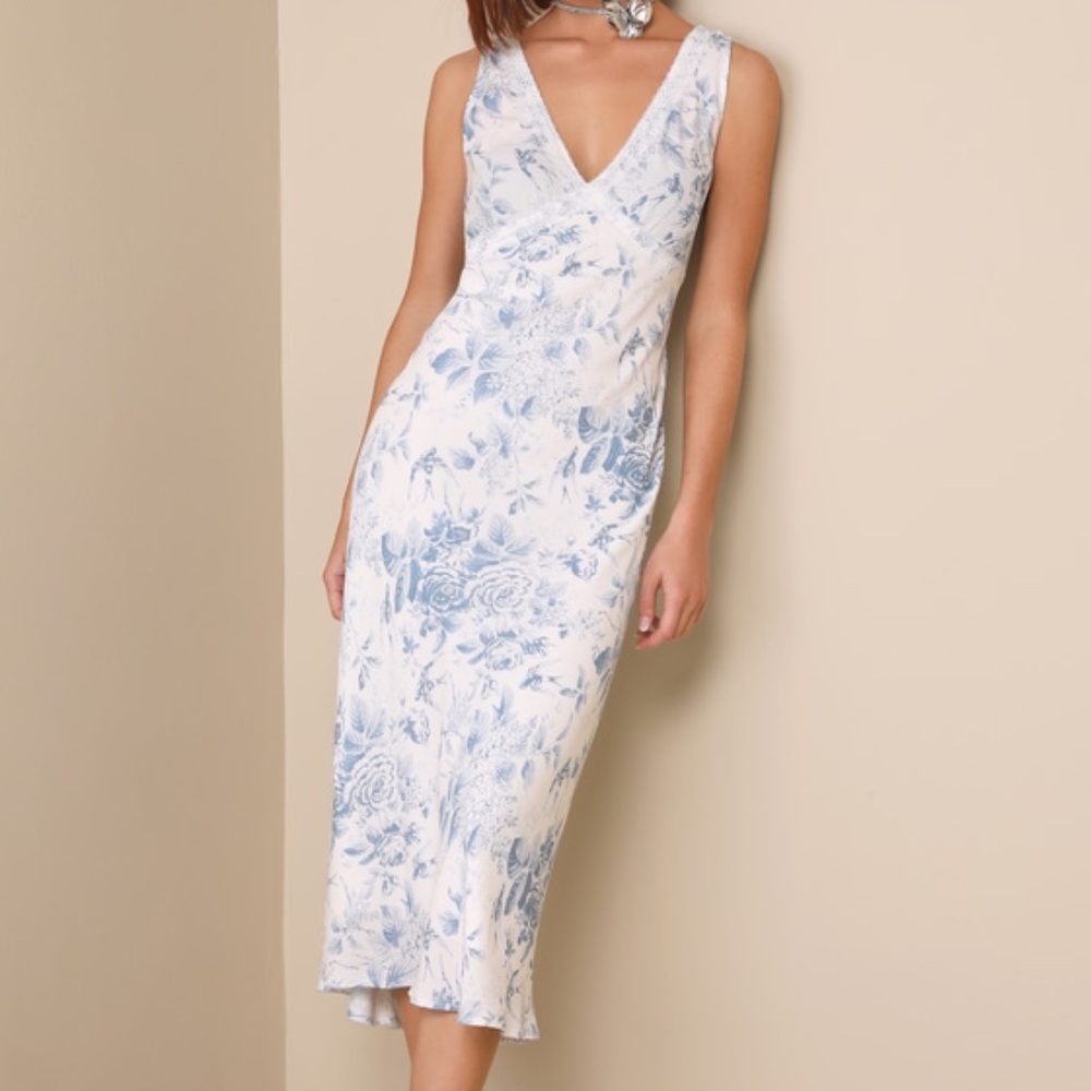 Lulus Picture-perfect Days White Floral Lace V-neck Midi Dress - Size S